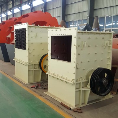 方箱移动破碎站小型方箱式破碎机重锤箱式破碎机图2