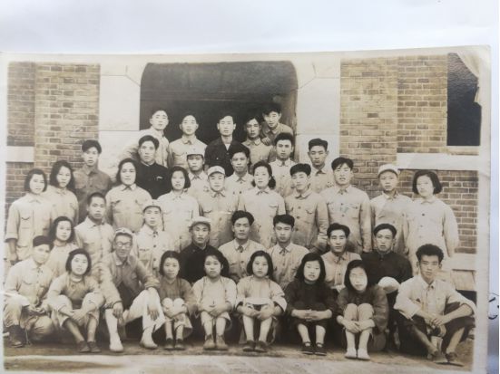70周年专访报道|辛力田：见证新中国第 一批人造石墨电极的诞生