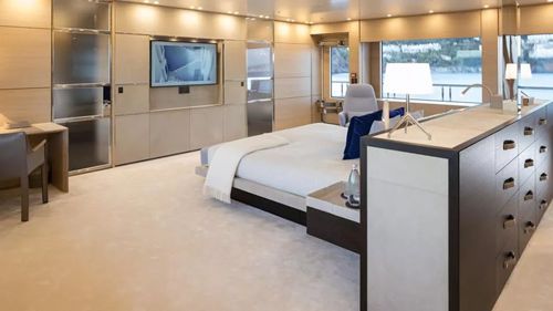 中国忠旺子公司SilverYachts成功打造85米巨型铝合金超级游艇