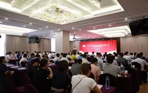 百色铝协成功主办协会揭牌授牌仪式暨铝产业创新发展专题讲座