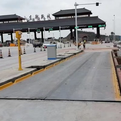 高速收费站图2