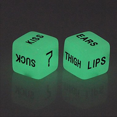 夜光 英文雕刻情趣骰子 情侣骰  创意游戏色子 筛子 对装 1.6cm