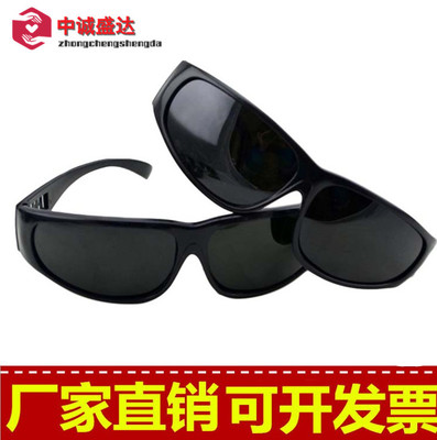 工厂直销电焊专用眼镜黑色气焊眼镜防护眼镜抗击劳保眼镜护目镜