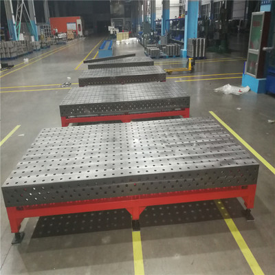 铸铁平板三维柔性焊接平台多孔定位焊接平板工装夹具机器人工作台