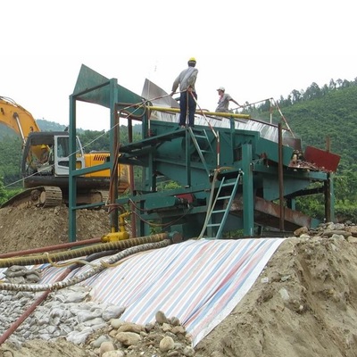 河南淘金设备出口巴基斯坦 砂金开采和选矿设备 尼尔森选金设备