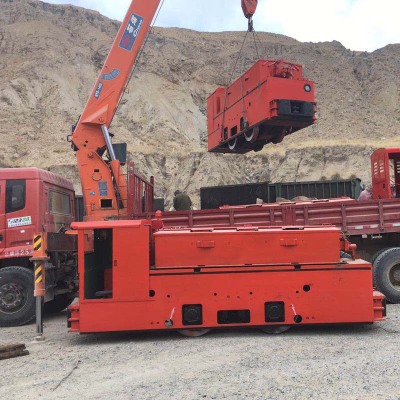 矿用2.5吨电机车 蓄电池架线式电机车 电机车规格