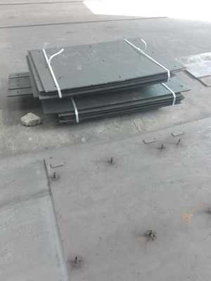 吉林长春堆焊耐磨板价格   耐磨复合钢板  碳化铬耐磨板20+6