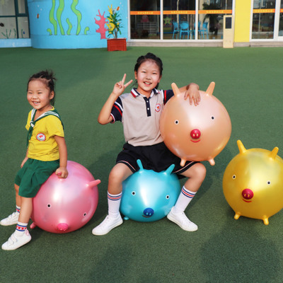 上海建大 18寸大号儿童猪耳手柄 幼儿园宝宝加厚加大羊角弹跳球