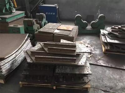 陕西渭南双金属耐磨复合衬板  碳化铬复合耐磨钢板