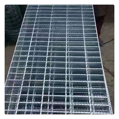 工厂生产 钢格栅板 镀锌电缆沟盖板 楼梯踏步板  钢格板
