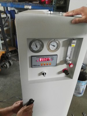 苏州厂家供应氮气发生器  小型氮气发生器 一体式氮气发生器