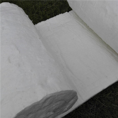 耐火耐高温高纯憎水型硅酸铝针刺毯 三公分防水喷丝陶瓷纤维毯