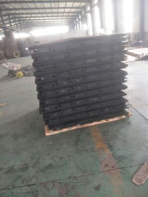 衡水鑫奥矿冶橡塑制品有限公司 供应球磨机耐磨橡压条衬板系列2图1