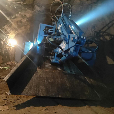 电动扒渣机  电动装岩机 专用采矿机 提供专用全国没费安装服务