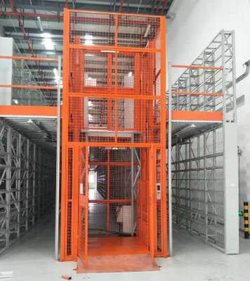 升降货梯厂家定制电动升降平台 固定电梯轨道液压导轨式升降机