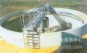 中心传动悬挂式刮泥机  北京环保污水处理设备