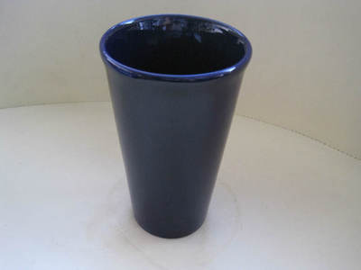 淄博厂家专业生产高漏斗状陶瓷杯，量多价更优。