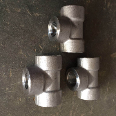 厂家直销 承插焊接 锻制 丝扣 异径 螺纹 三通 高压对焊三通