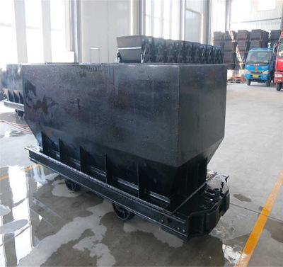 济宁长风机械专业生产MDC3.3-6底卸式矿车以及配件加工生产厂家