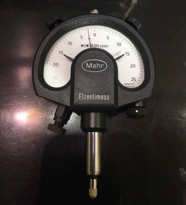 德国MAHR马尔机械比较仪扭簧表1110N1115N带限位头比较量表