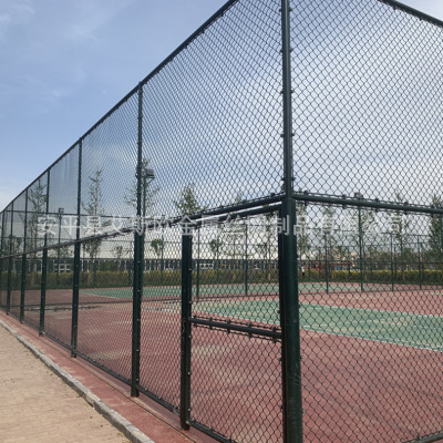 笼式足球场围网  篮球场围网操场体育场护网 PVC包塑丝勾花防护网