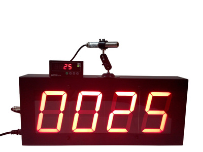 大屏幕LED显示器 温控器变送输出或直接传感器输入DPM-0412A
